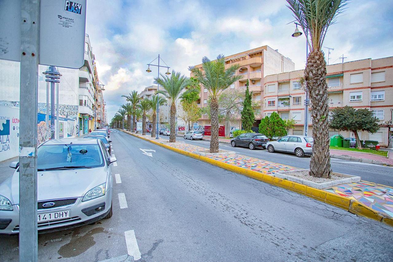 125 City Beach - Alicante Holiday Torrevieja Eksteriør billede
